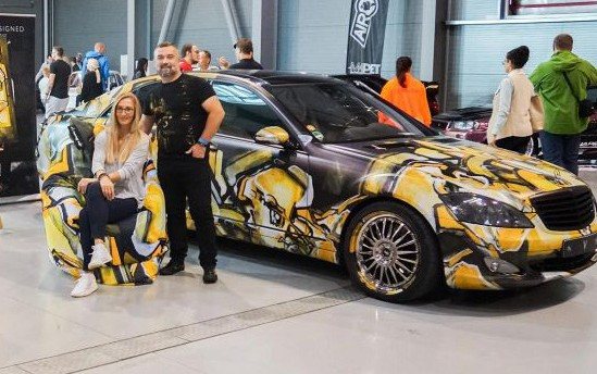 Vehicle with a full-surface motif wrap by Joe Muczka jr.